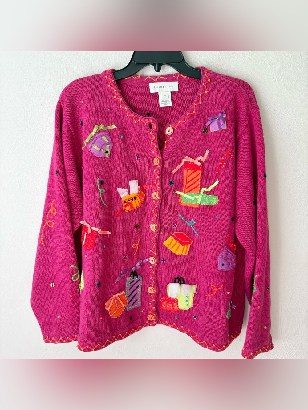 Vintage Susan Bristol Fuchsia‎ Party Theme Applique Sequin Cardigan Sweater